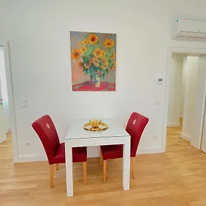 Steiner Residences Reumannplatz Apartment Wien