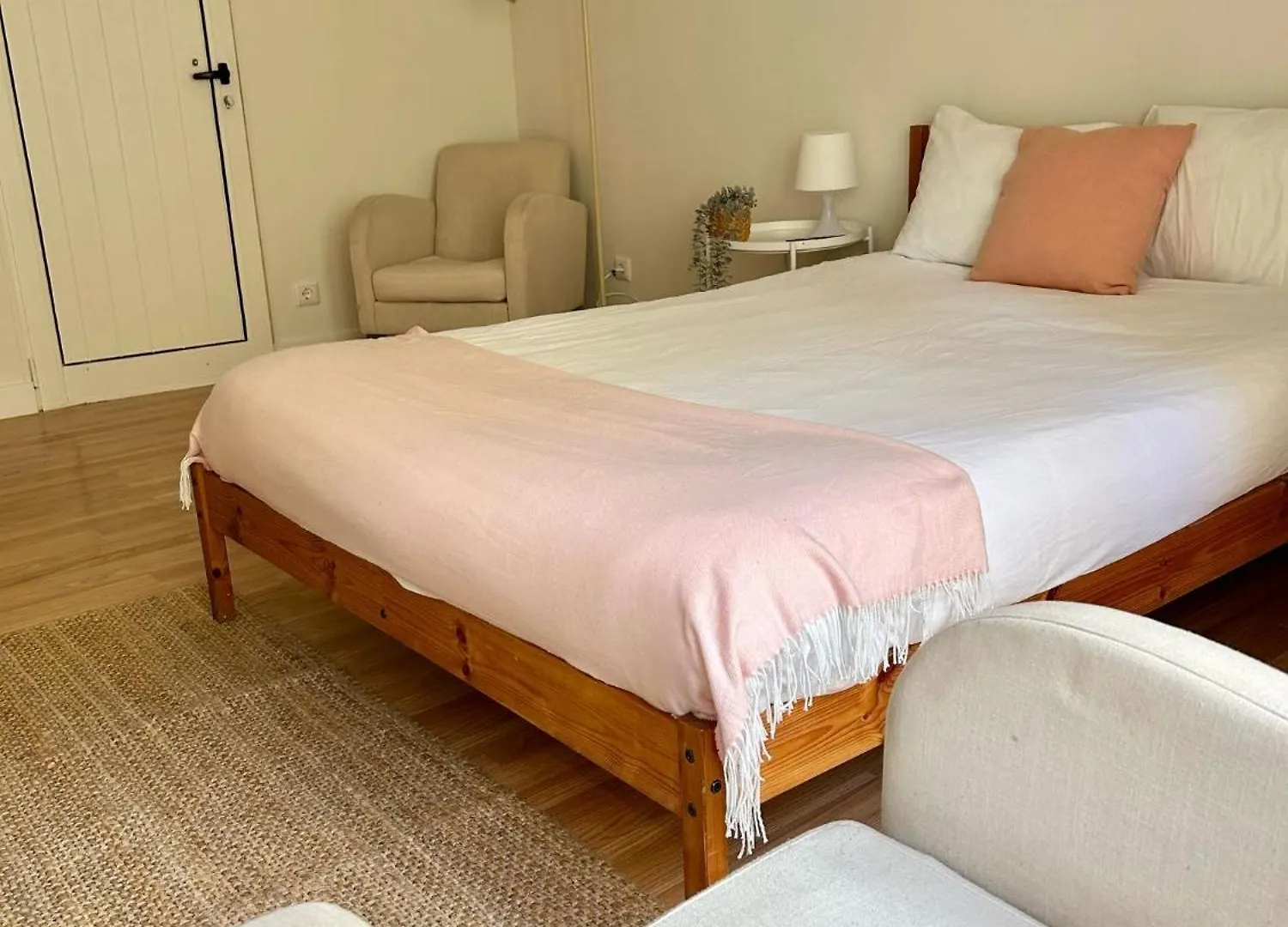 Saldanha Guest House Lisbon 0*,  Portugal