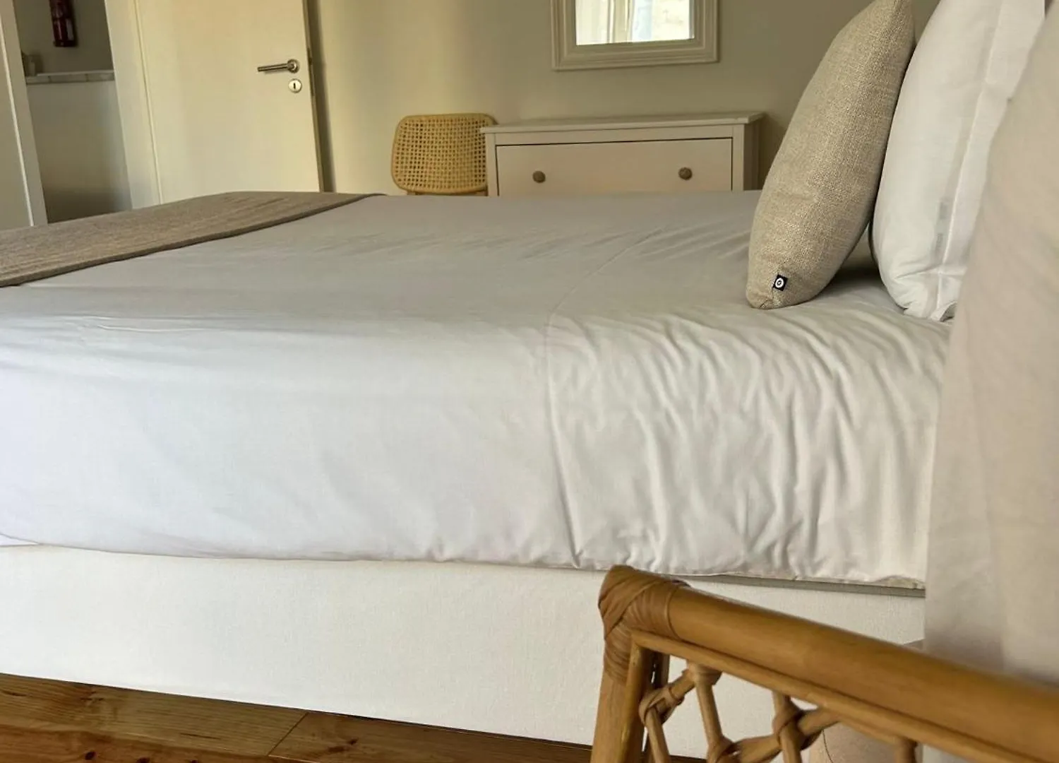 Saldanha Guest House Lisbon Apartment